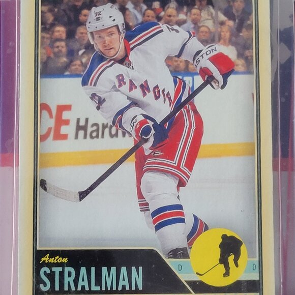 2011 OPEE CHEE, ANTON STRALMAN CARD AND PUCK DISPLAY, MINT IN THE BOX!!! - Picture 2 of 3